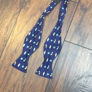 Southern Proper Bow Tie - Navy